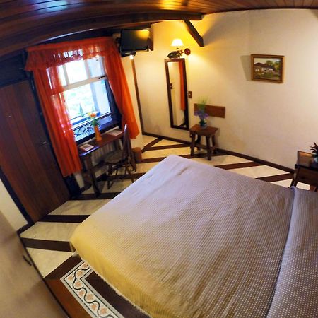 Pousada Monte Imperial Petrópolis エクステリア 写真