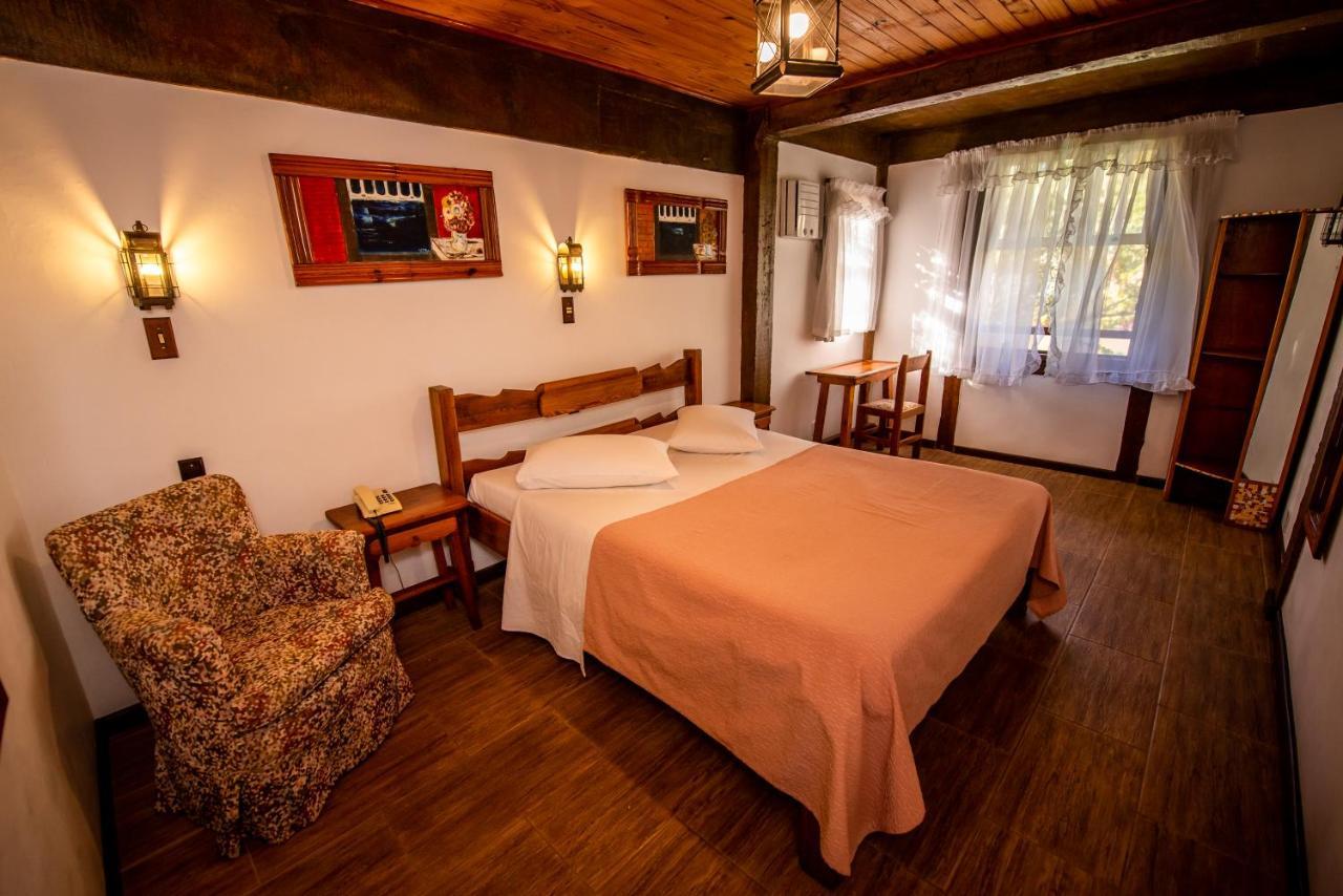Pousada Monte Imperial Petrópolis エクステリア 写真